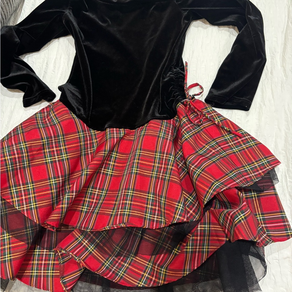 Bonnie Jean Elegant Black Velvet Dress - Picture 9 of 11